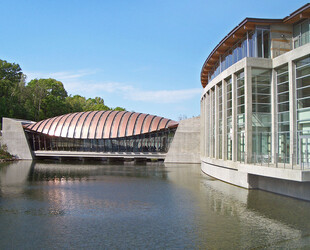 CRYSTAL BRIDGES MUSEUM OF AMERICAN ART