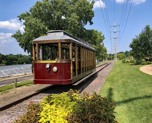 NICHOLAS CONSERVATORY & GARDENS