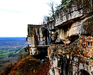 LOOKOUT MOUNTAIN