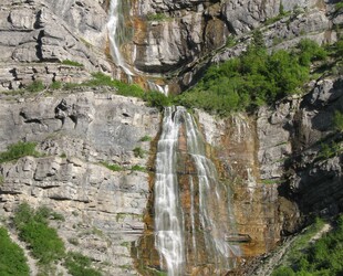 BRIDAL VEIL FALLS